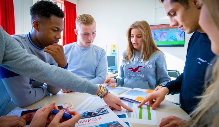 Marketing-en-Evenementen-Tilburg-20200219---39 rooi pannen