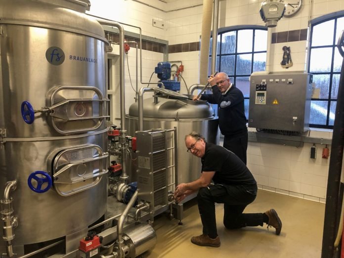 de rooi pannen bier